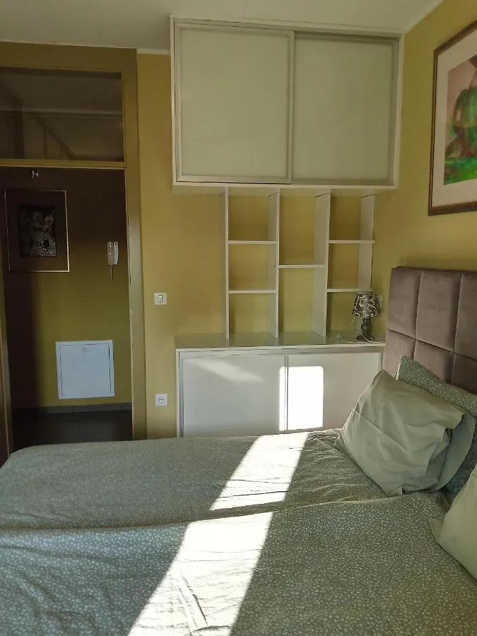 Apartment Laura Pula 0*,  Croatia